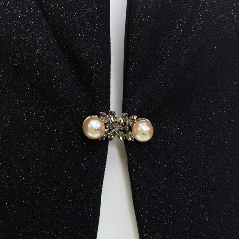 Chanel Product Black Wool Very good condition - Back View