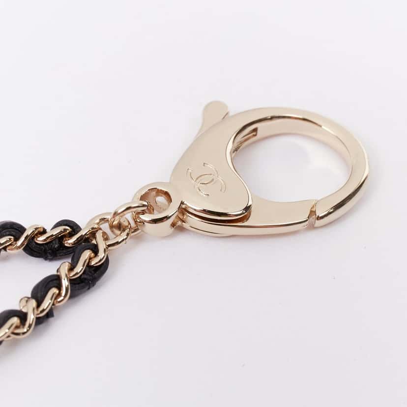 Chanel Icon Pink Plastic Very good condition - Box View