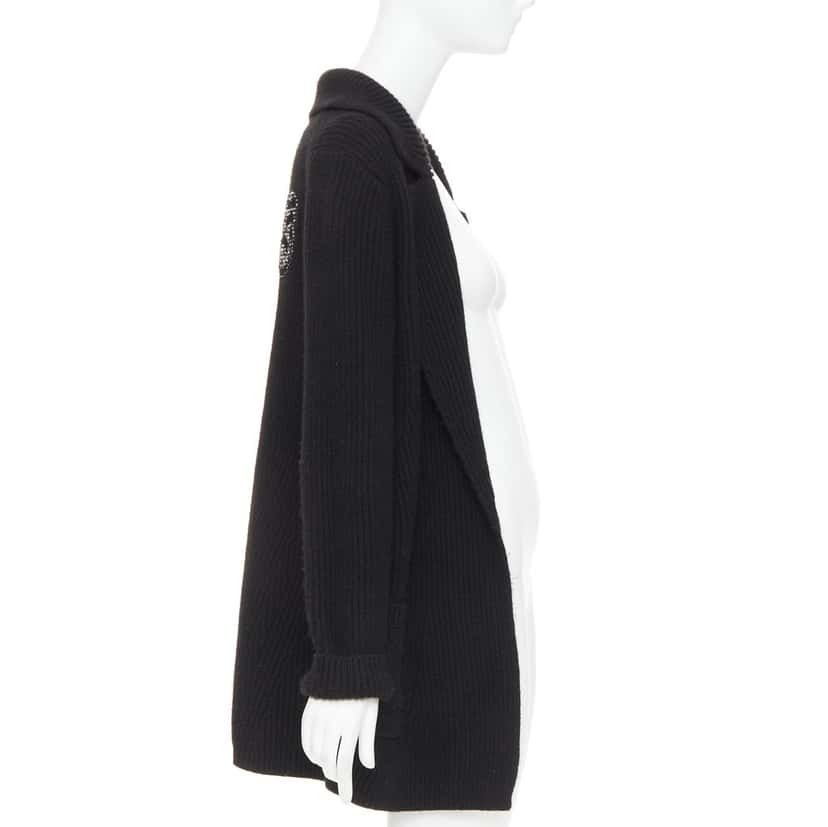 Chanel Gabrielle Coco cardigan Black Cashmere Fair condition - Model View