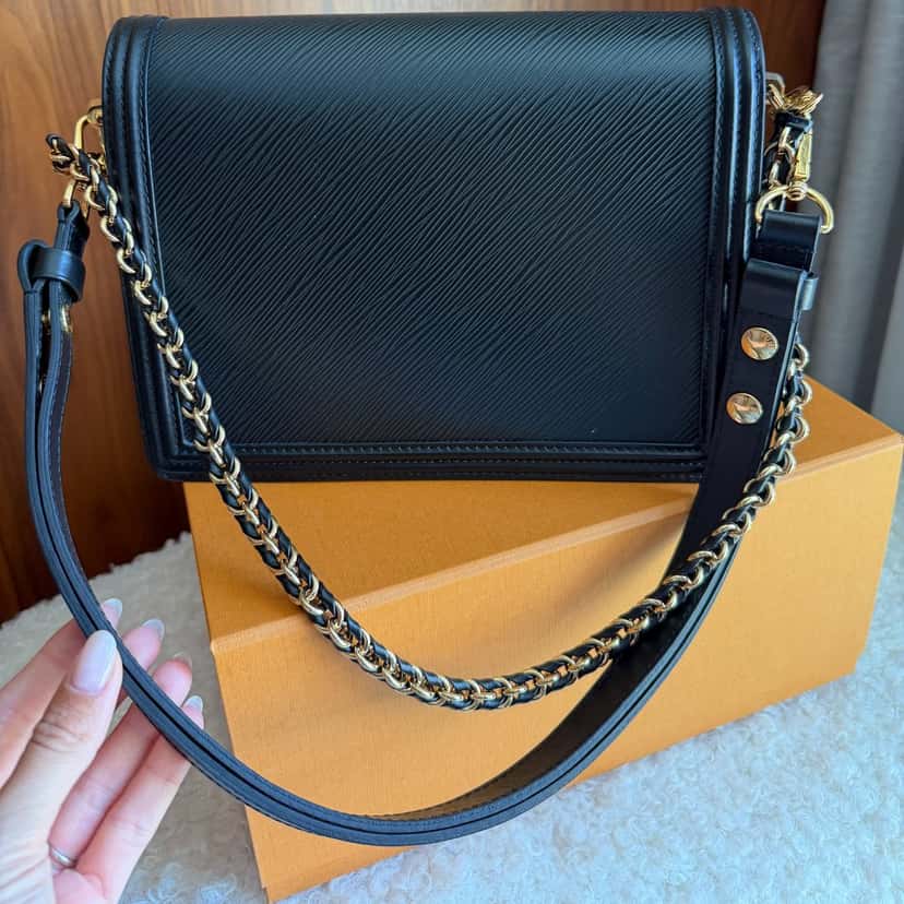 Louis Vuitton Dauphine MM Black Leather Very good condition - Back View
