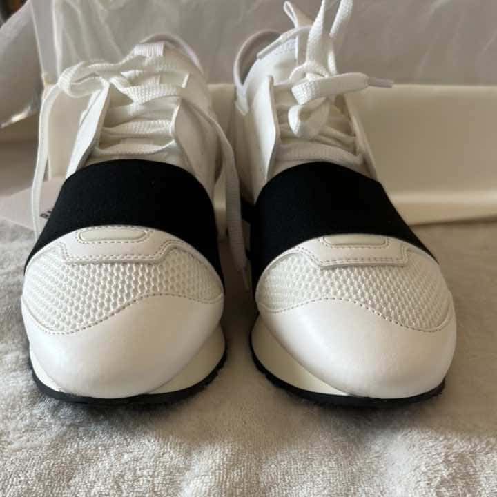 Balenciaga Race Runner White Leather Never worn, with tag - Inside View