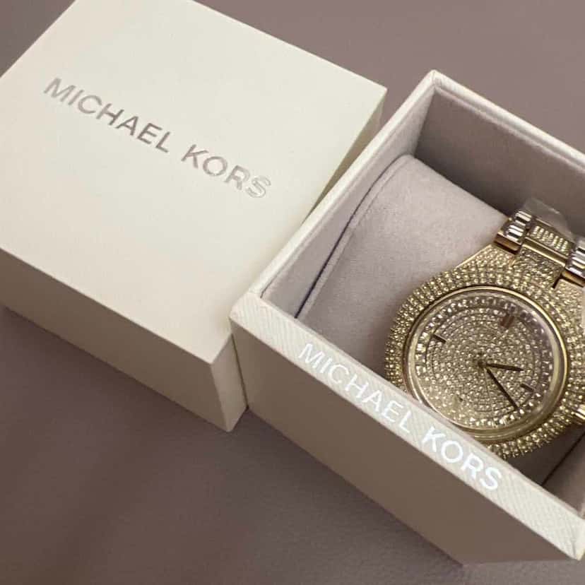 Michael Kors Mk5720 Camille Gold Never worn, with tag - Model View