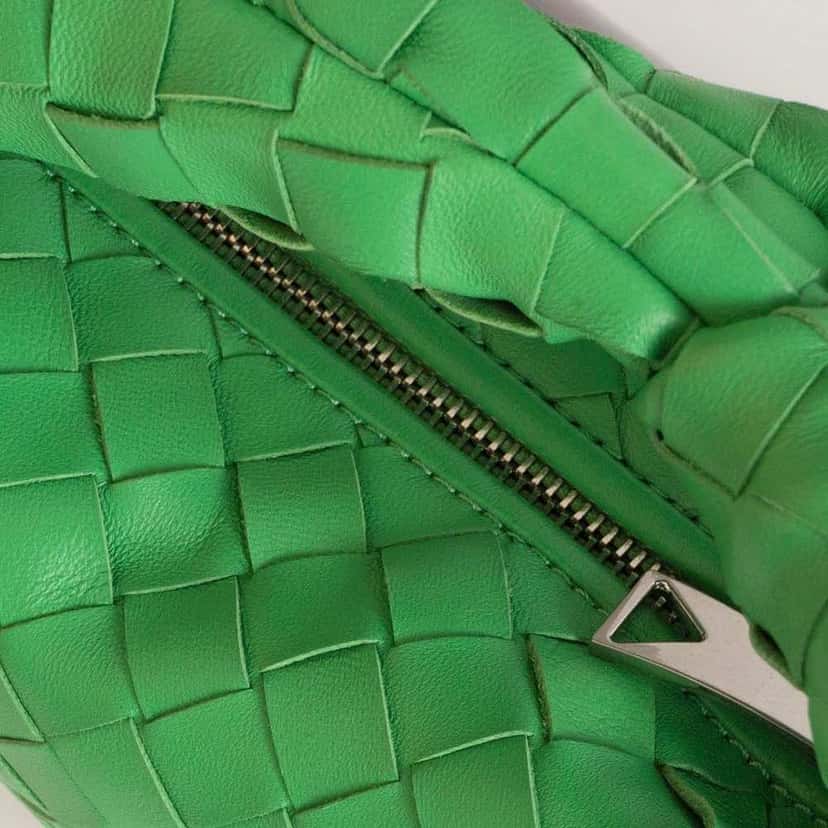 Bottega Veneta Jodie Green Silver Never worn - Inside View