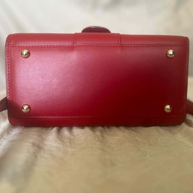 Delvaux Le Brillant Mini Red Leather Gold Very good condition - Inside View