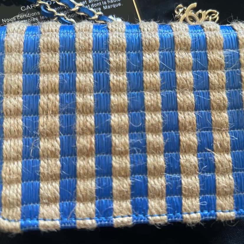 Chanel 2021 Raffia & Jute Waistbag Blue Jute Gold Very good condition - Back View