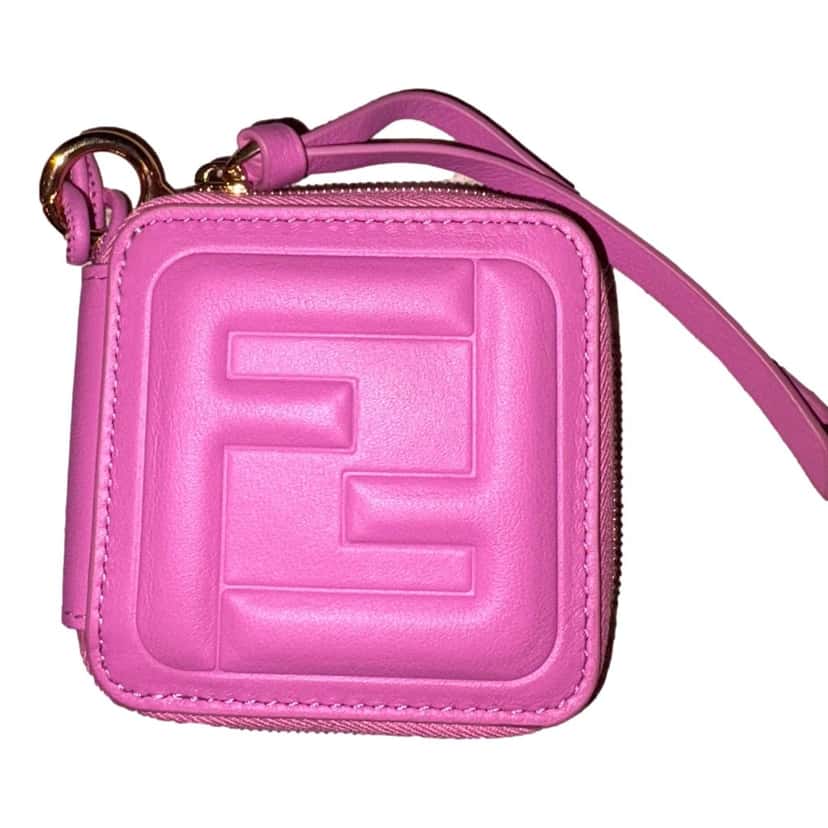 Fendi Fendi FF Cube Embossed Small Zip Wallet Pink Leather with Strap Pink Leather Never worn - Back View