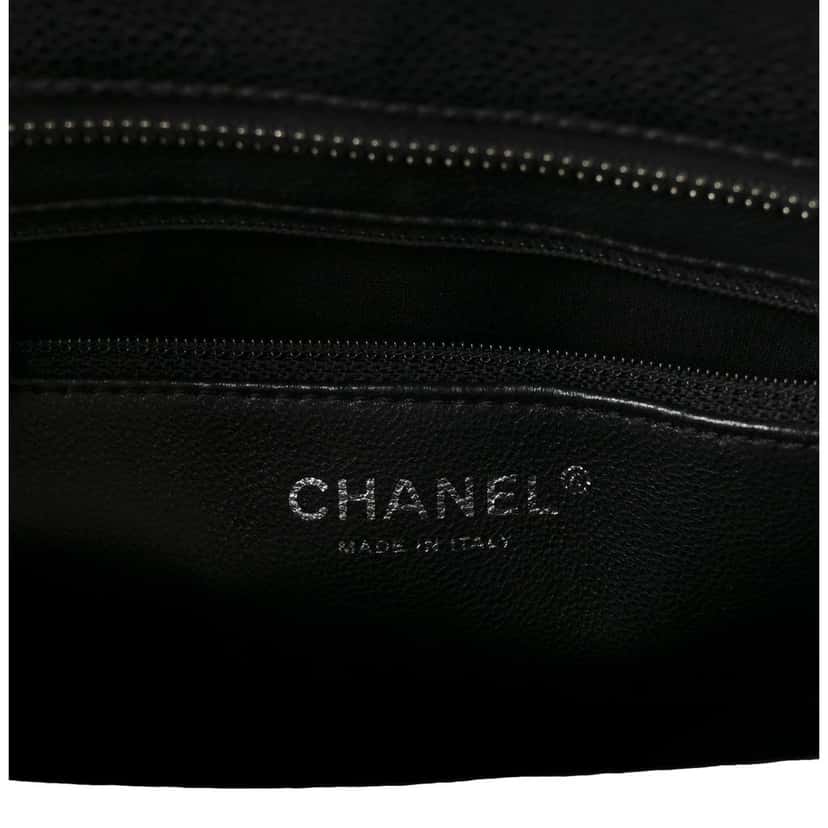 Chanel Chanel Medallion Tote in Black Quilted Caviar Leather Black Leather Good condition - Box View