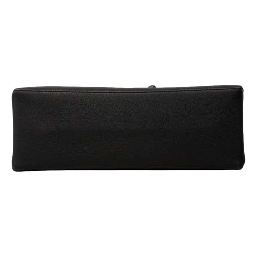 Louis Vuitton Louis Vuitton Lockme Shopper Tote Grained Leather Noir Black with Gold Hardware Black Leather Good condition - Model View