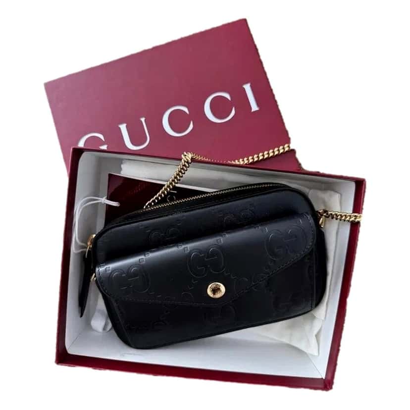 Gucci Gucci Gilbert Black Guccissima Leather Double Zip Camera Crossbody Bag Gold Chain Black Leather Never worn - Model View