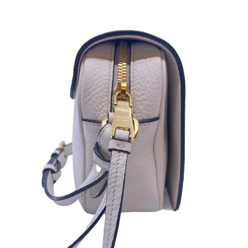Prada Prada Flap Vitello Phenix Ivory Leather Cross Body Bag White Leather Good condition - Model View