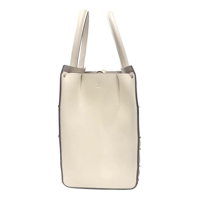 Valentino Garavani Valentino Garavani Beehive Lattice Ivory Studded Leather Crossbody Tote White Leather Never worn - Model View