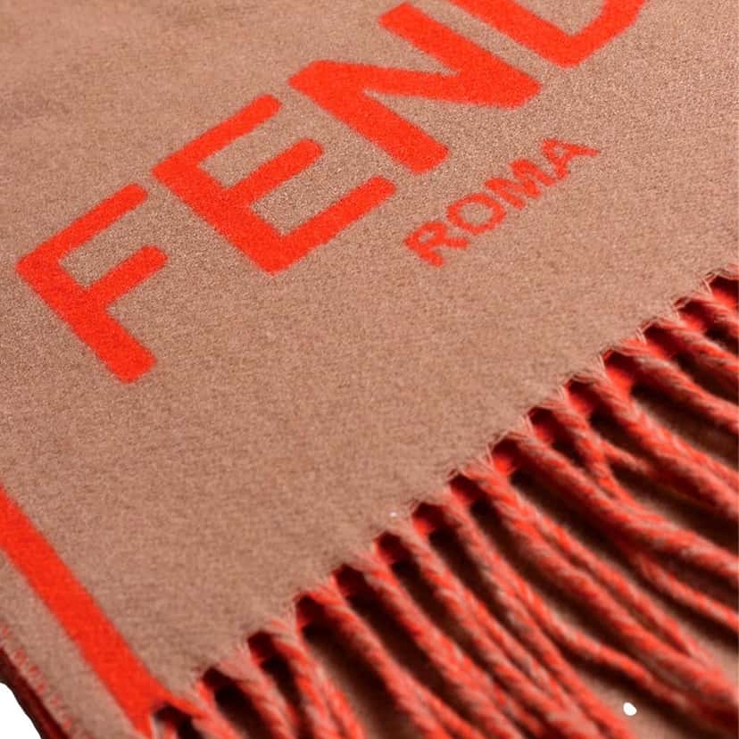 Fendi Fendi Roma Cashmere Scarf Beige Orange Logo Beige Wool Never worn - Box View