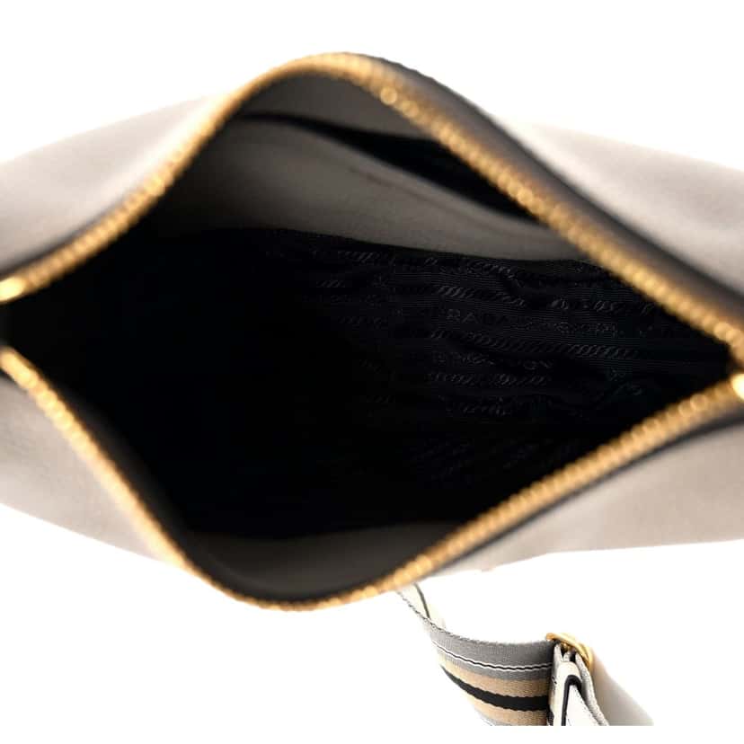 Prada Prada Vitello Phenix Zippered Messenger Hobo Grey Leather Shoulder Bag Grey Leather Good condition - Model View