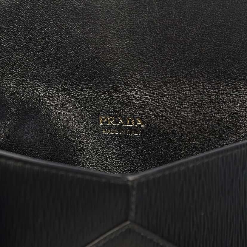 Prada Prada Black Vitello Move Leather Long Envelope Wallet Black Leather Good condition - Model View