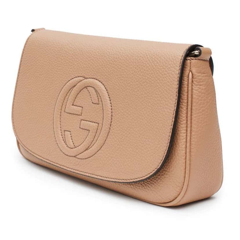 Gucci Gucci Soho Disco Beige GG Leather Tassel Chain Crossbody Flap Bag Beige Leather Good condition - Model View