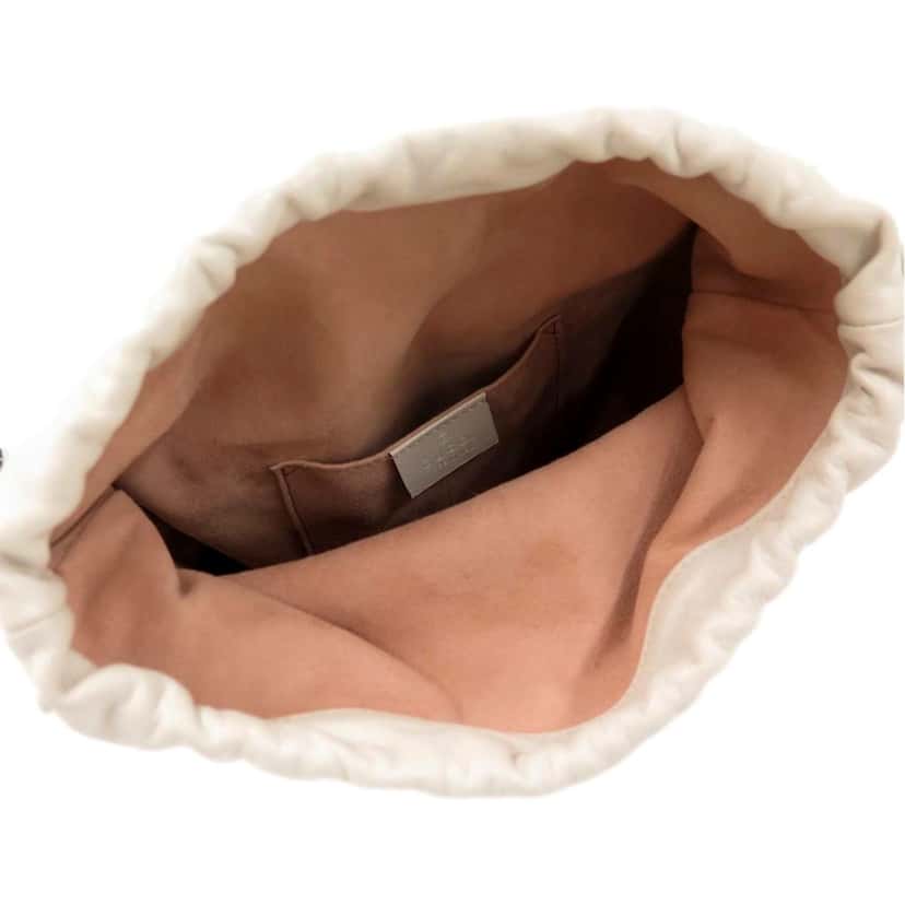 Gucci Gucci 1955 Horsebit White Leather Bucket Bag Drawstring Crossbody Beige Leather Never worn - Inside View