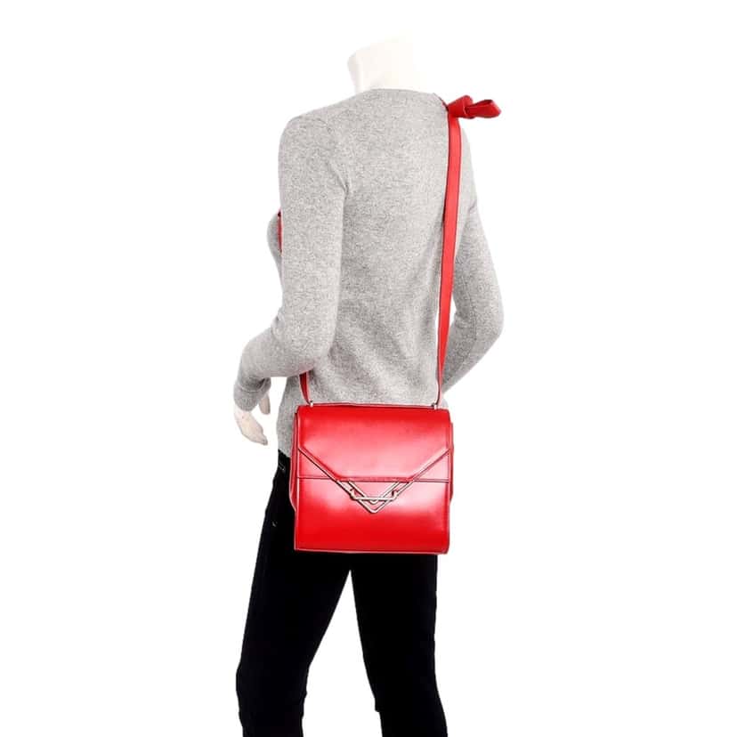 Bottega Veneta Bottega Veneta The Clip Chili Red Calfskin Leather Shoulder Crossbody Bag Red Leather Never worn - Box View