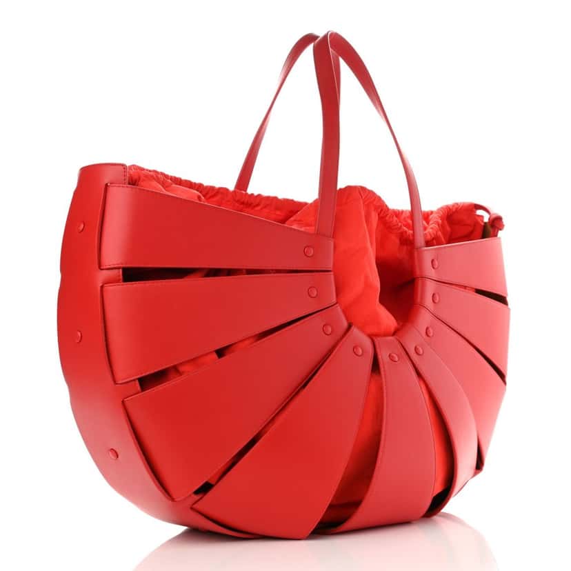 Bottega Veneta Bottega Veneta The Shell Chili Tomato French Calfskin Leather Shoulder Bag Red Leather Never worn - Back View