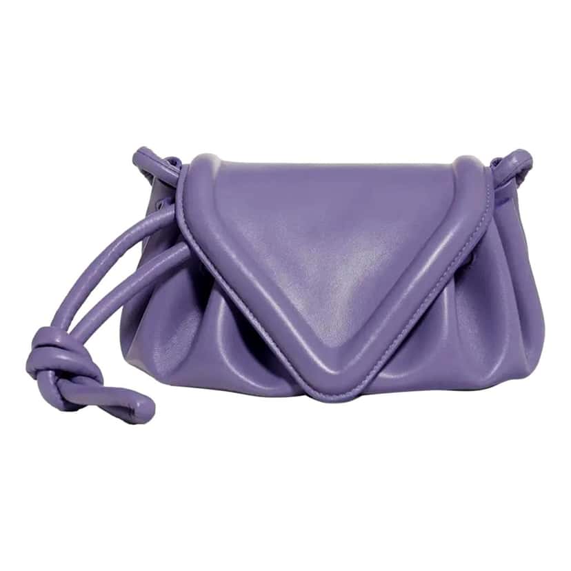 Bottega Veneta Bottega Veneta Beak Small Crossbody Bag Lavender Nappa Leather Designer Handbag Purple Leather Never worn - Front View