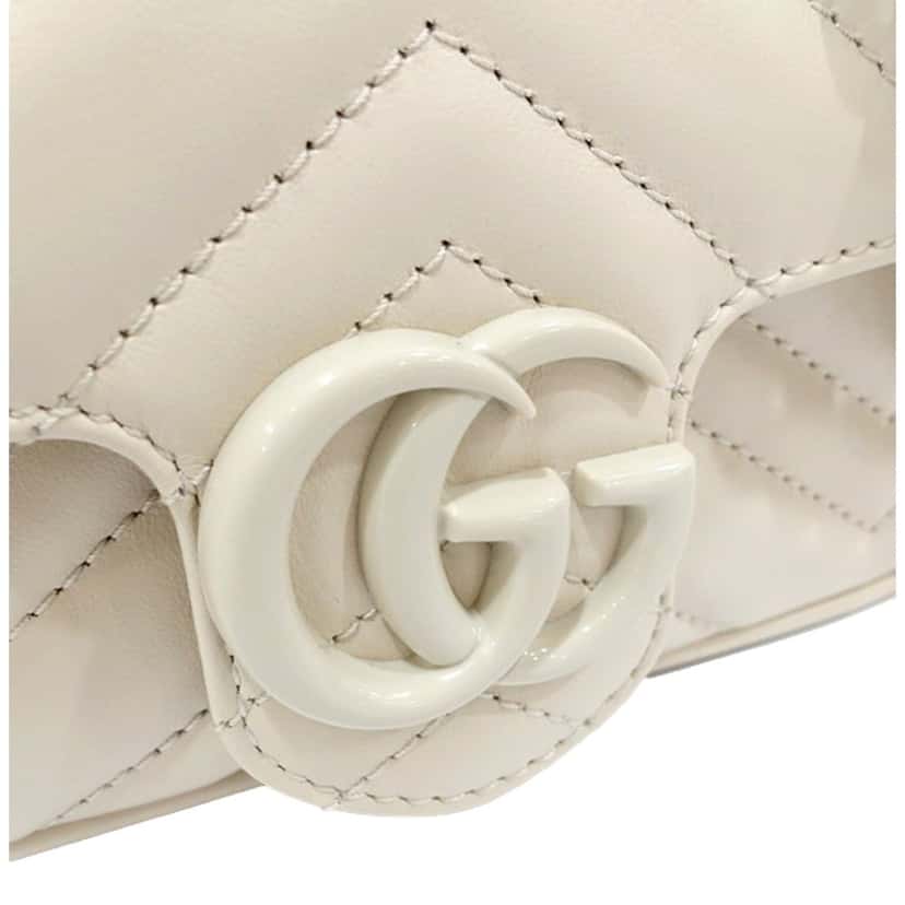 Gucci Gucci Marmont Leather Mini Monochrome White Belt Bag 80 White Leather Never worn - Back View
