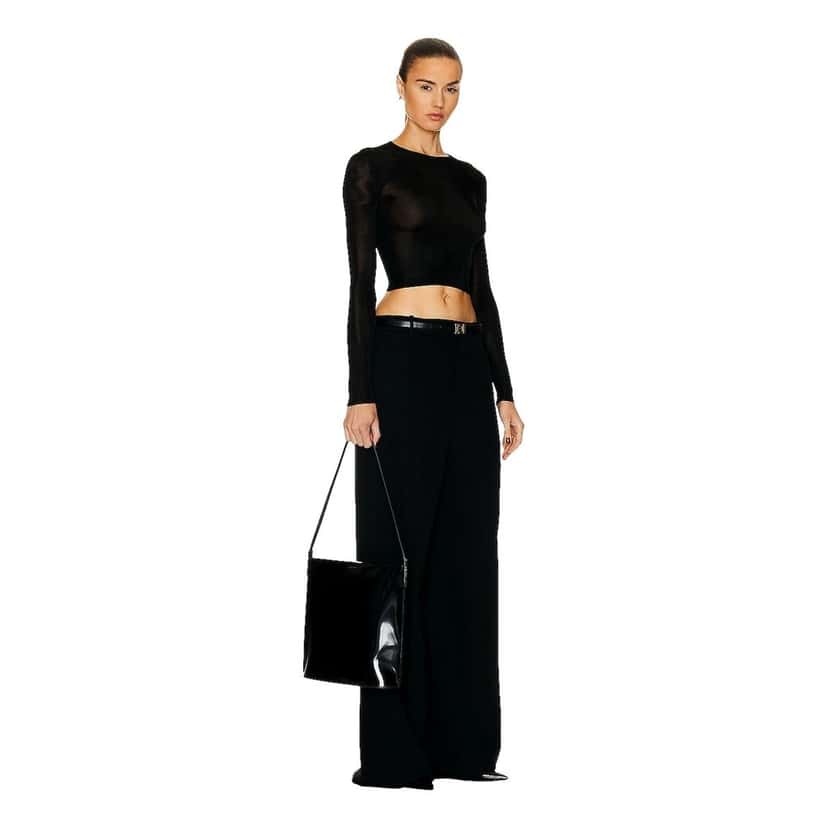 Saint Laurent Saint Laurent Black Patent Leather Shopping Tote Shoulder Bag Black Leather Never worn - Model View