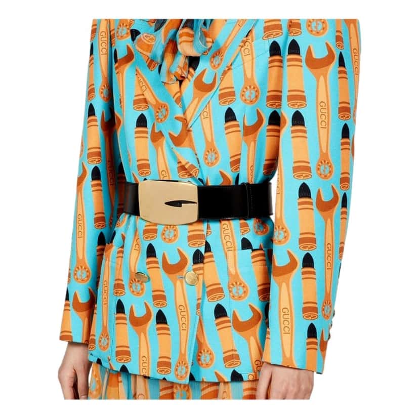 Gucci Gucci G Gold Tone Statement Belt Black Brushed Leather 80/32 Black Leather Never worn - Model View