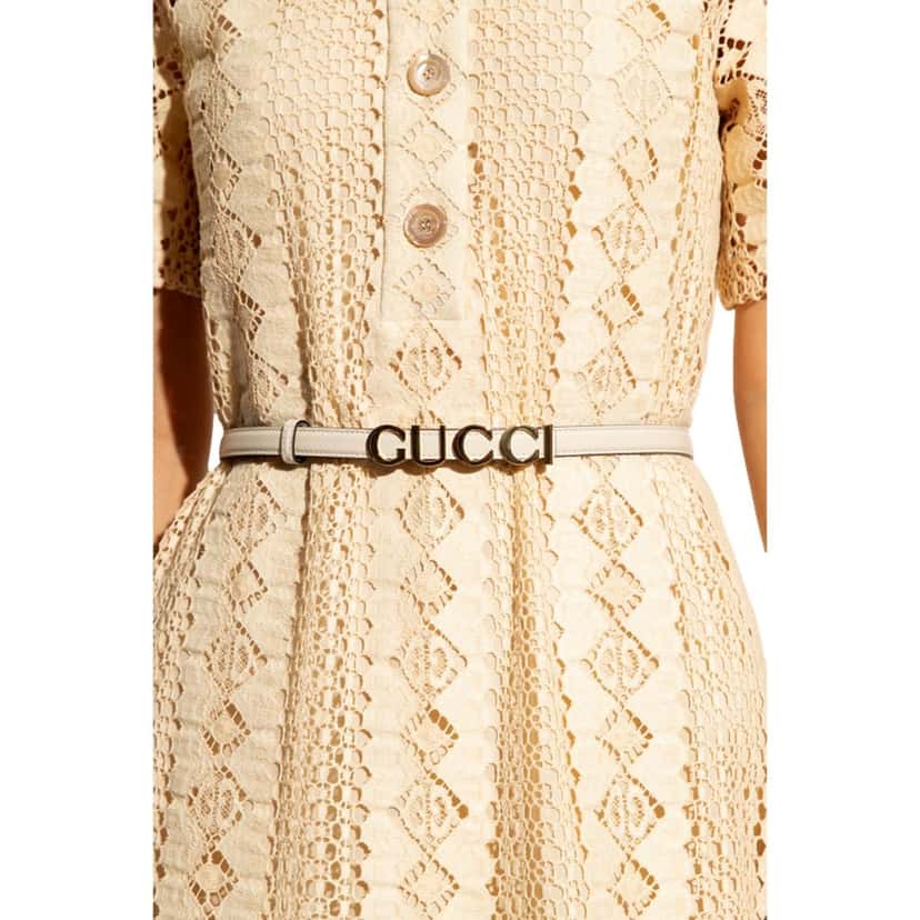 Gucci Gucci Cream Leather Belt with Metal Gold Logo Lettering Size 80 White Leather Never worn - Box View
