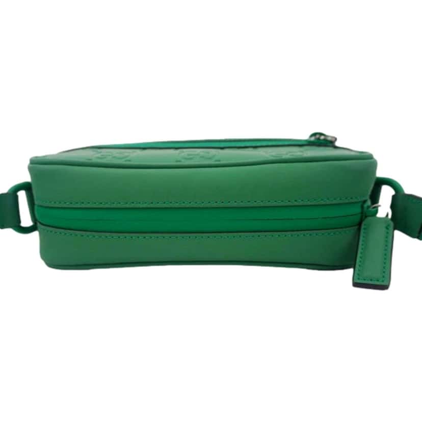 Gucci Gucci GG Rubber Effect Green Guccissima Leather Camera Crossbody Bag Green Leather Good condition - Model View