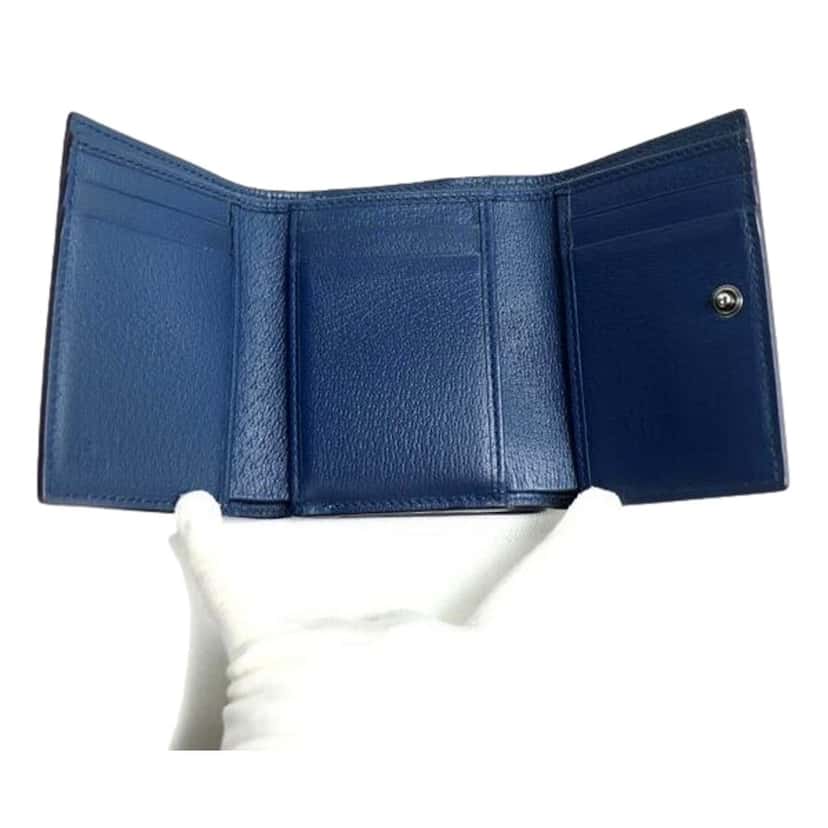 Gucci Gucci GG Supreme Coated Canvas Blue Emblem Trifold Double Flap Wallet Brown Leather Never worn - Model View