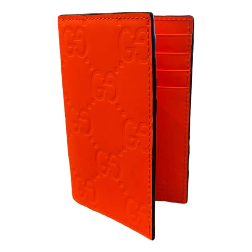 Gucci Gucci GG Leather Rubber Effect Neon Orange Folding Wallet Card Holder Orange Leather Never worn - Model View