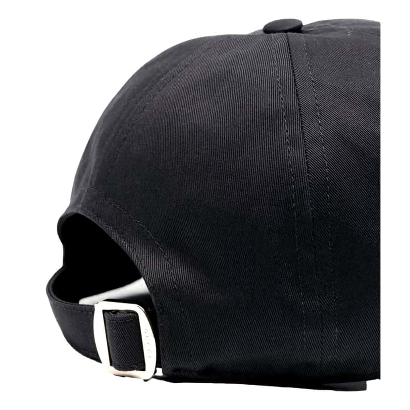 Gucci Gucci Black Embroidered Logo Cotton Baseball Cap Extra Large Black Cotton Never worn - Model View