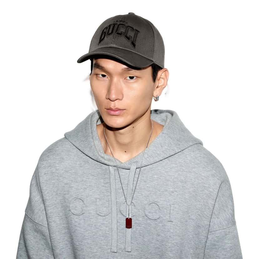 Gucci Gucci Cotton Embroidered Baseball Hat in Grey Size Medium Grey Cotton Never worn - Model View