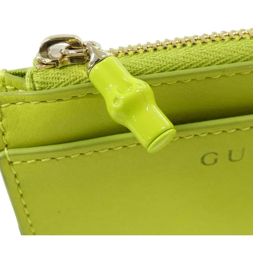 Gucci Gucci Bamboo Series Lime Green Leather Zipper Card Holder Wallet Green Leather Never worn - Box View