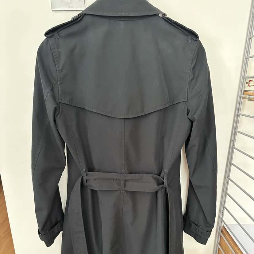 Burberry Kensington Heritage Trench Coat Black Very good condition - Back View