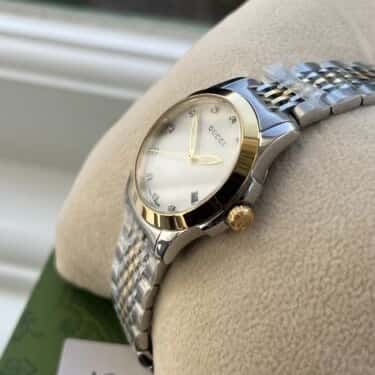 Gucci G-Timeless Gold Never worn, with tag - Box View
