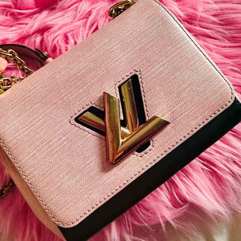 Louis Vuitton Twist Pink Canvas Leather Fair condition - Inside View