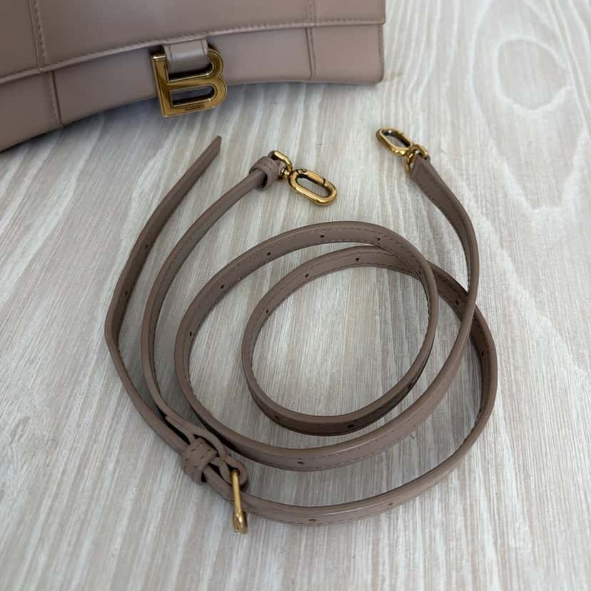 Balenciaga Hourglass Small Beige Leather Very good condition - Box View