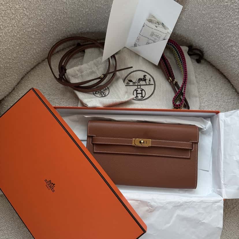 Hermès Kelly to go Brown Leather Never worn, with tag - Box View