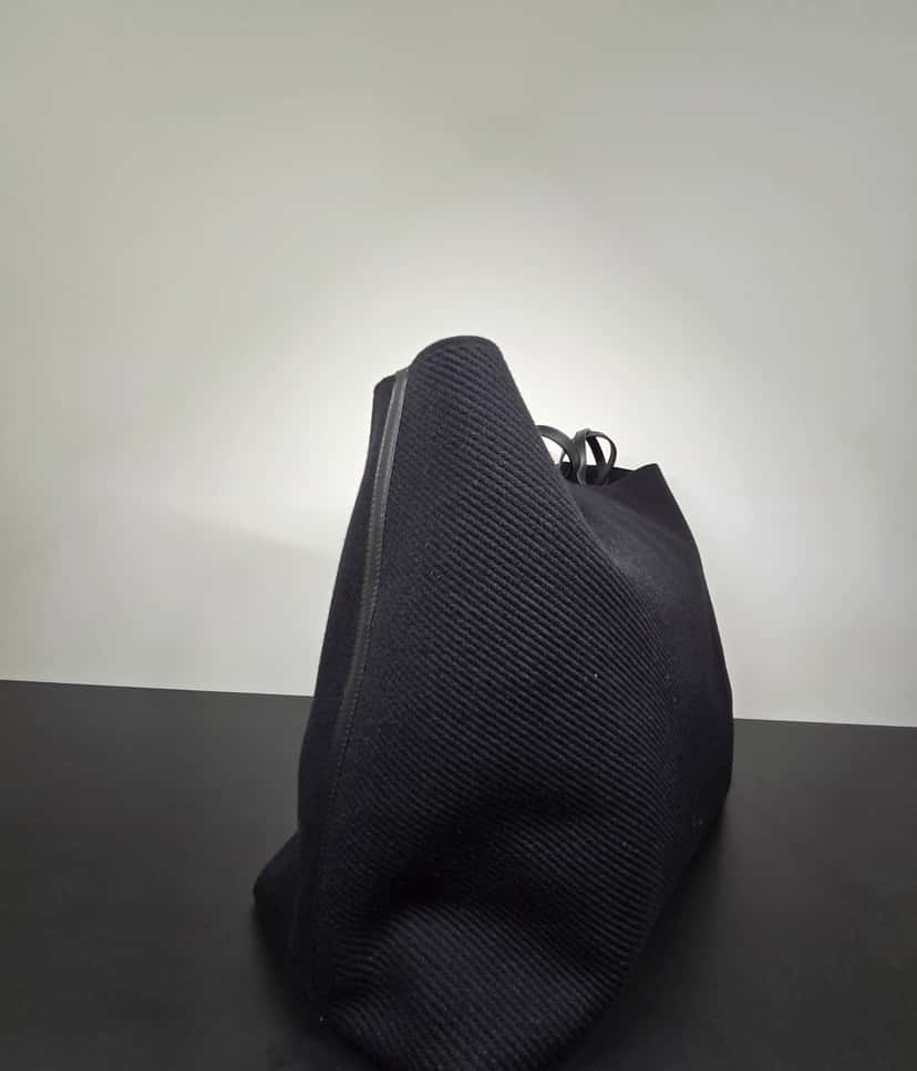 Alaïa Jacquard-knit tote Black Jacquard Never worn, with tag - Model View