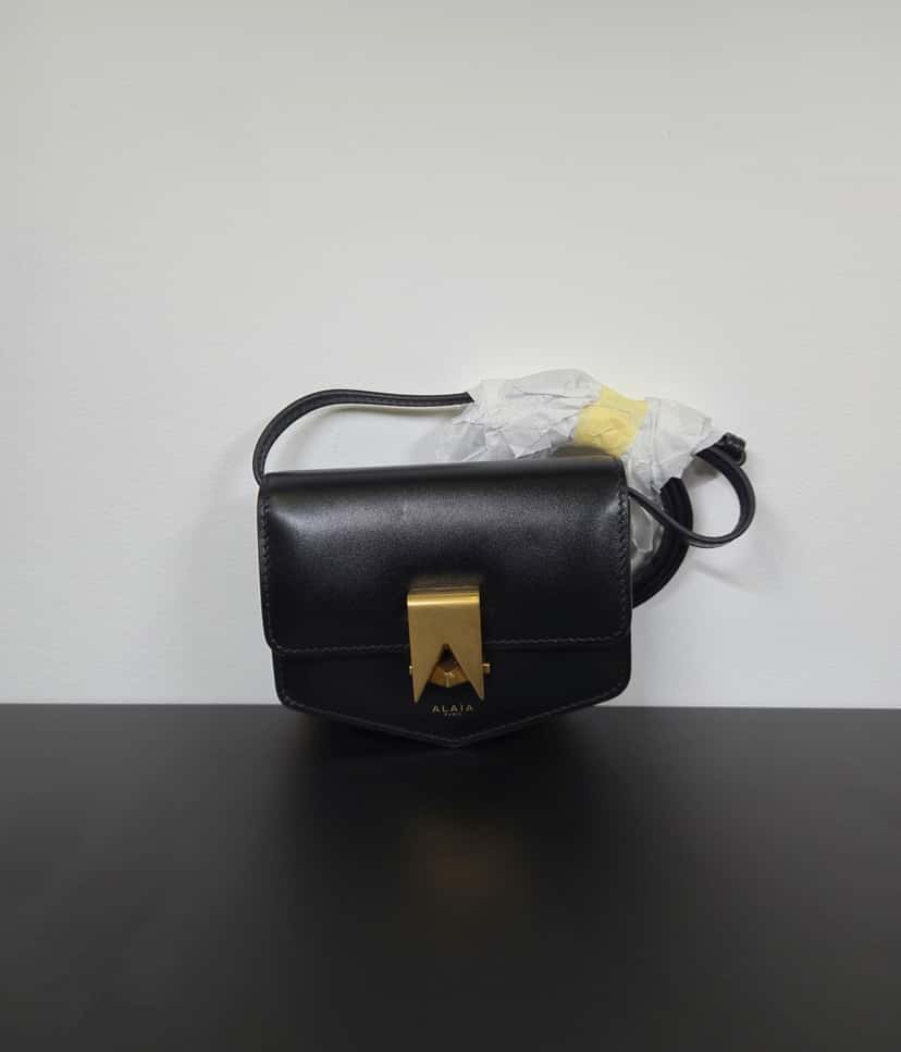 Alaïa Le Papa Mini leather shoulder bag Black Leather Never worn, with tag - Back View