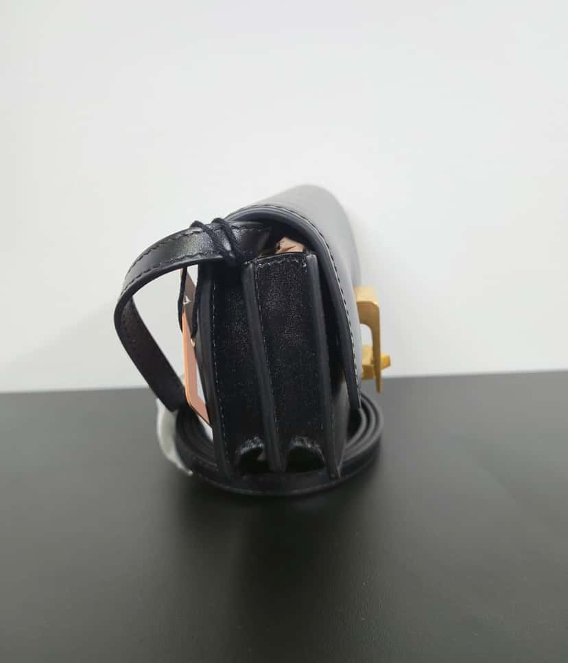 Alaïa Le Papa Mini leather shoulder bag Black Leather Never worn, with tag - Box View