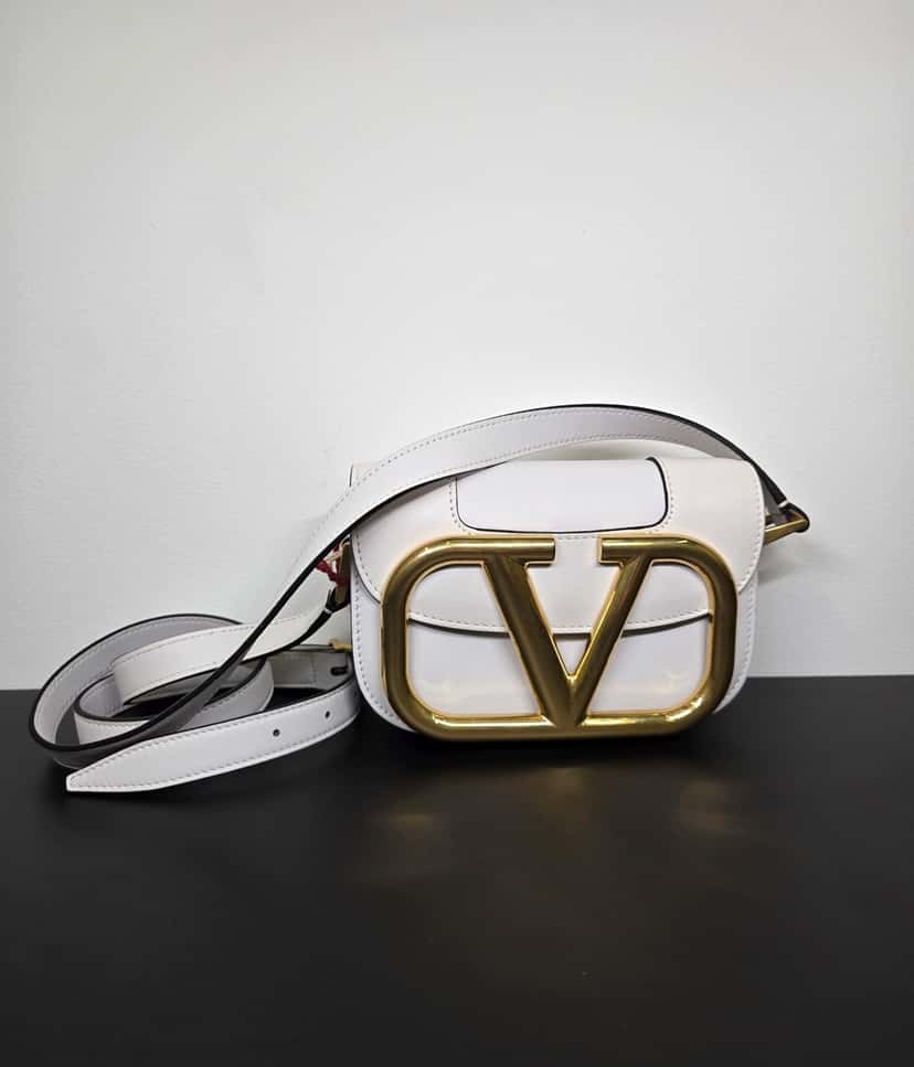 Valentino Garavani White Leather Supervee Shoulder Bag White Leather Never worn, with tag - Box View