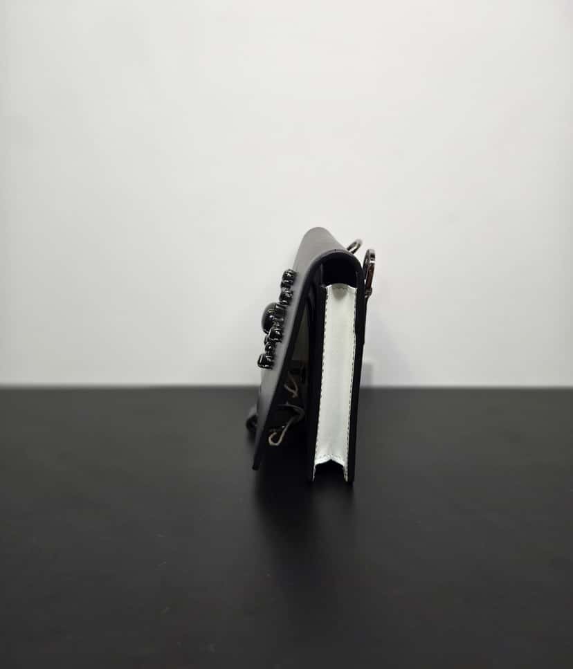 Dolce & Gabbana Crystal Embellished Wallet Black Leather Never worn, with tag - Inside View