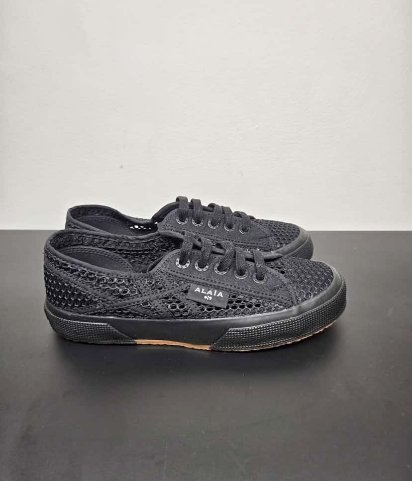 Alaïa Sneakers collaboration with Superga Black Cotton Never worn - Box View