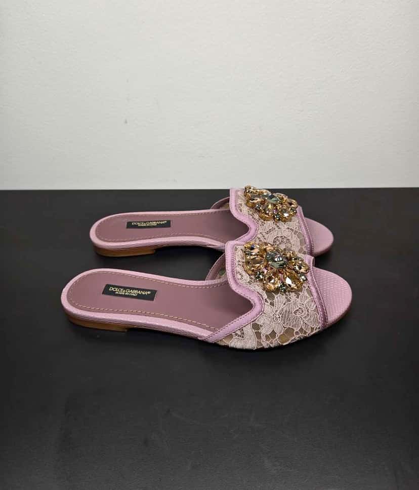Dolce & Gabbana Lace rainbow sliders with brooch Pink Leather Never worn, with tag - Model View