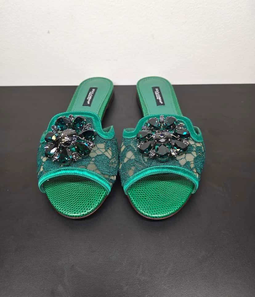 Dolce & Gabbana Lace rainbow sliders with brooch Green Leather Very good condition - Back View