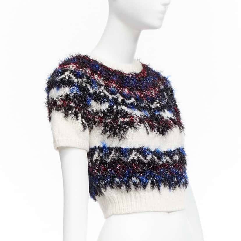 Chanel CC Cropped Sweater Beige Polyamide Never worn - Inside View