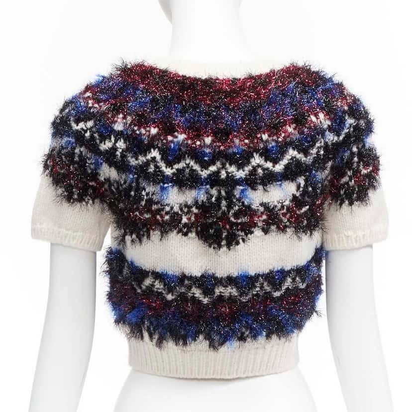 Chanel CC Cropped Sweater Beige Polyamide Never worn - Box View