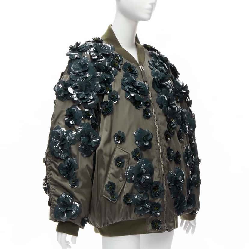 Prada Green Nylon Oversized Bomber Green Very good condition - Inside View