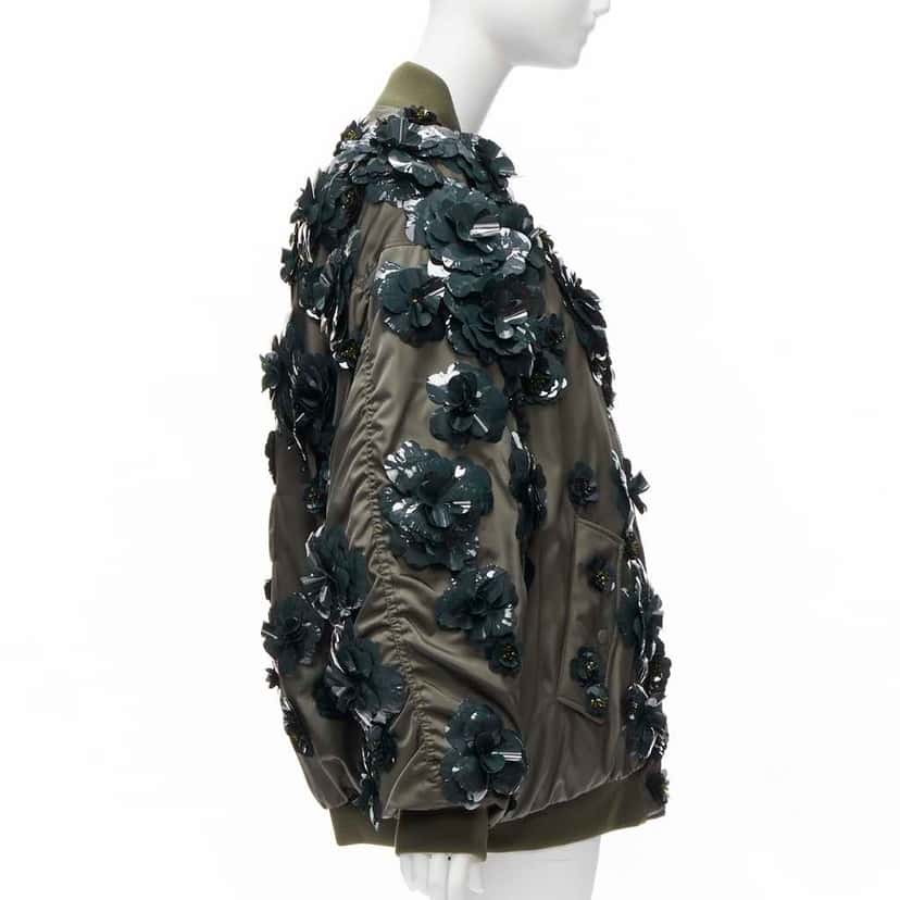 Prada Green Nylon Oversized Bomber Green Very good condition - Model View